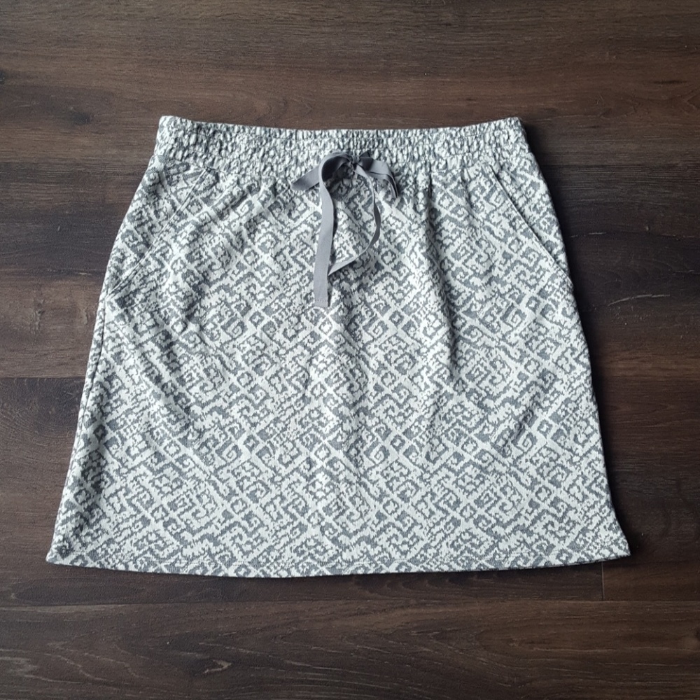 LOFT skirt